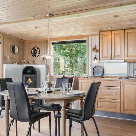 G171-lemvig-porsevej-71 بيت للعطل *